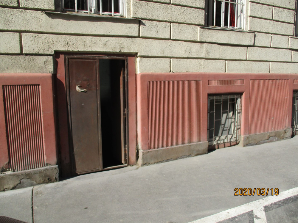 Kiadó pince Marek József utca