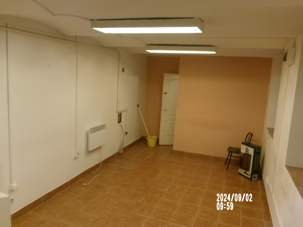 Kiadó üzlethelyiség Erzsébet körút